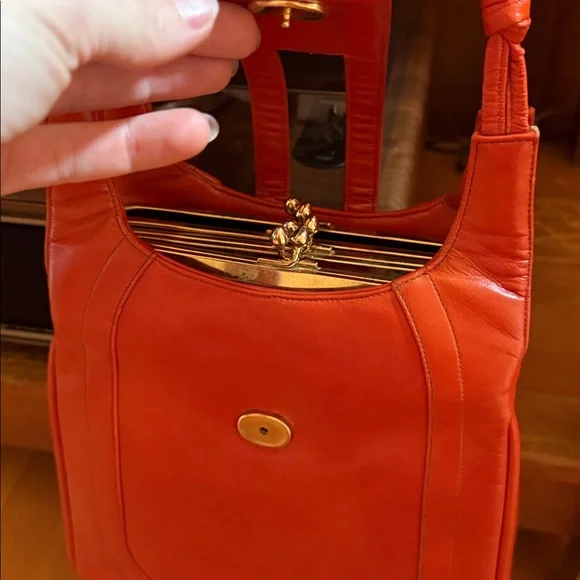 VINTAGE LOU TAYLOR Leather Multi Clutch Purse - Picture 1 of 7